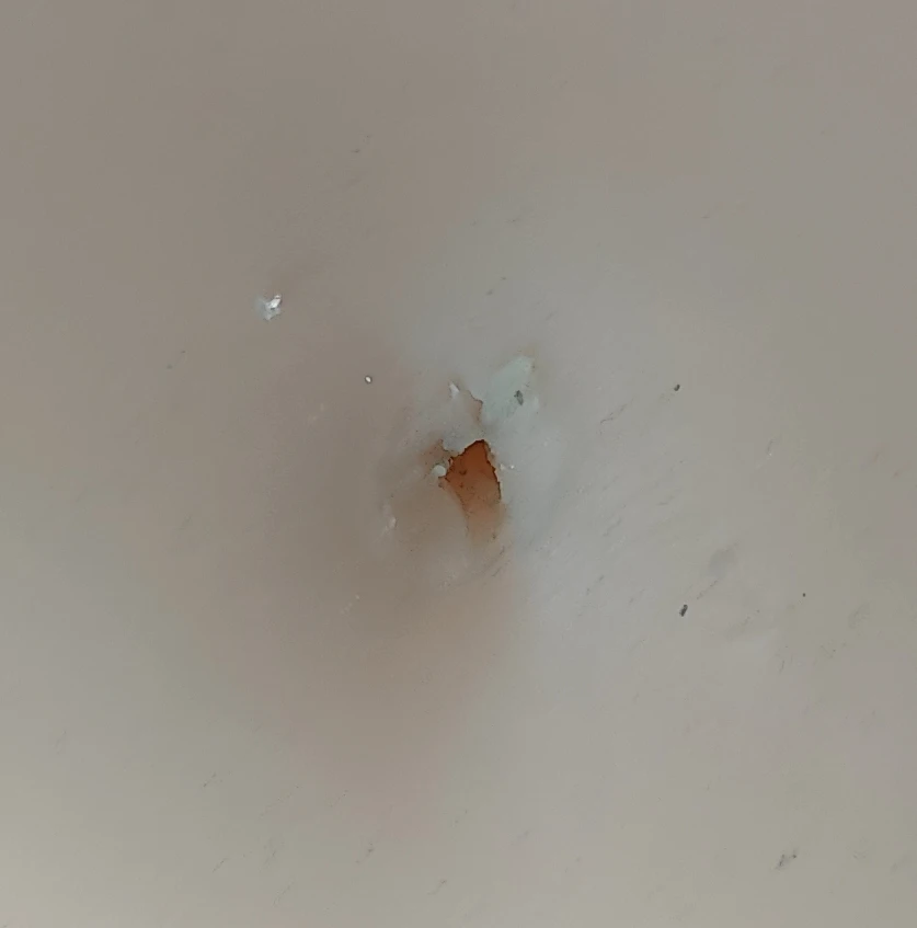 Example Of A Back Hole / Back Hook Opening On A Doll