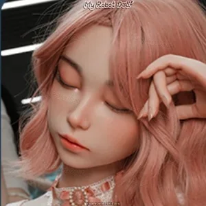 Close-Eyes Lvy